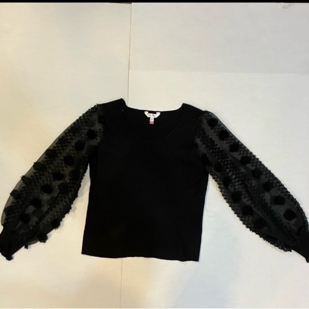 No boundaries black top with sheer sleeves Size XL - Picture 1 of 9